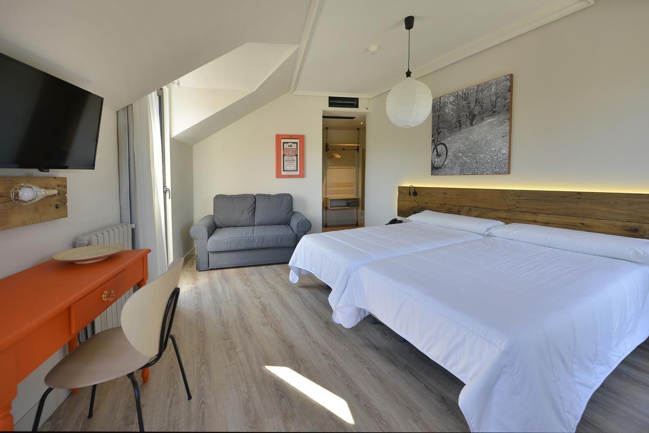 Hotel La Alfonsina Santibanez de Villacarriedo Esterno foto